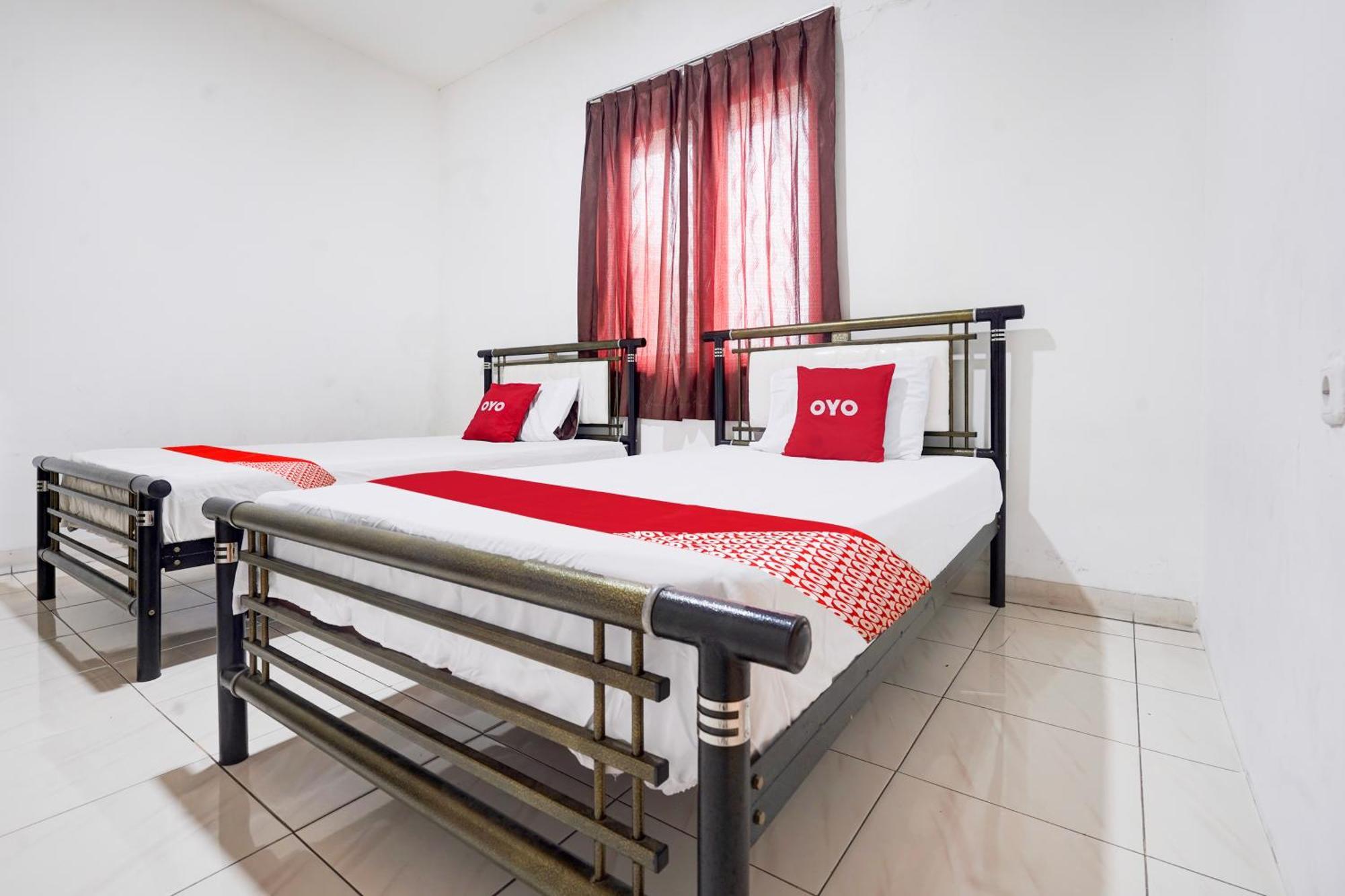 Hotel O Rappocini Near Rsia Paramount Makassar Exterior foto