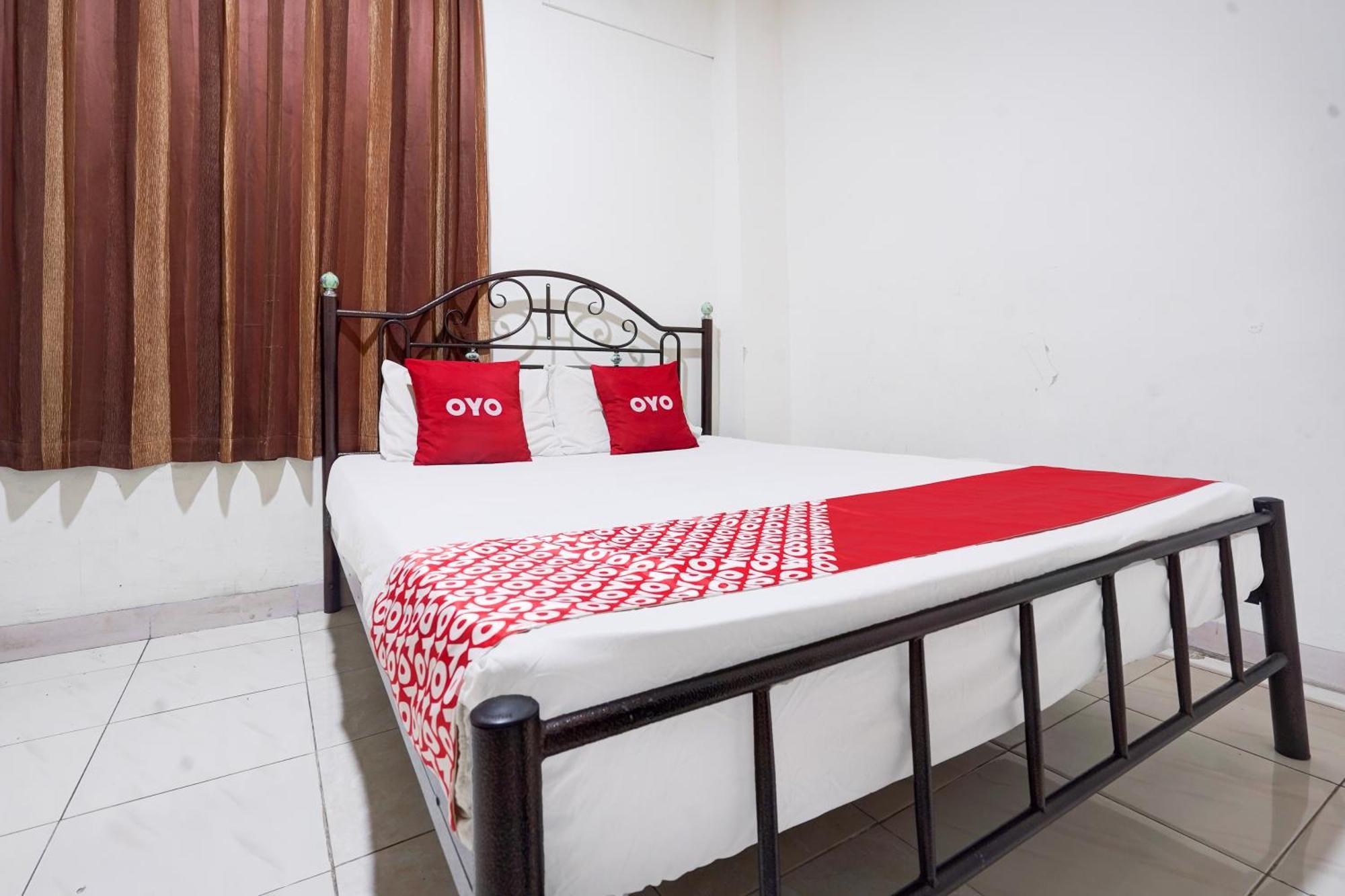 Hotel O Rappocini Near Rsia Paramount Makassar Exterior foto